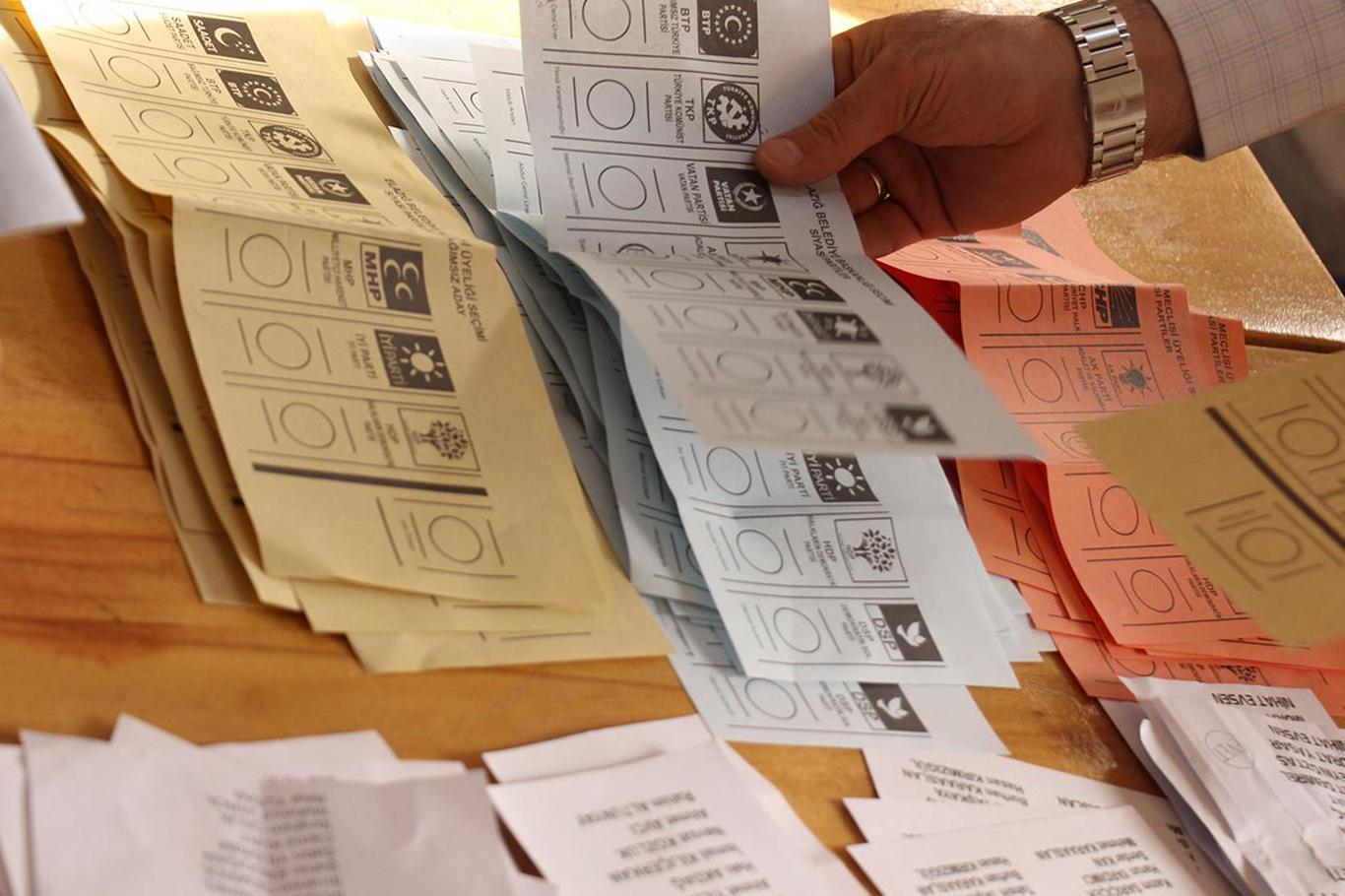 Ankara ve İstanbul'da oyların sayımına ilişkin yeni gelişmeler